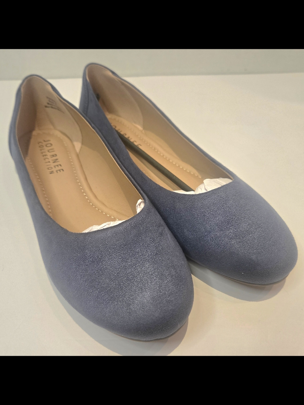 Journee Collection Women's Dusty Blue Round Toe Ballet Flats